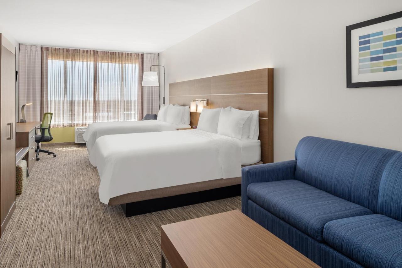 Holiday Inn Express & Suites Graham By Ihg Exterior photo