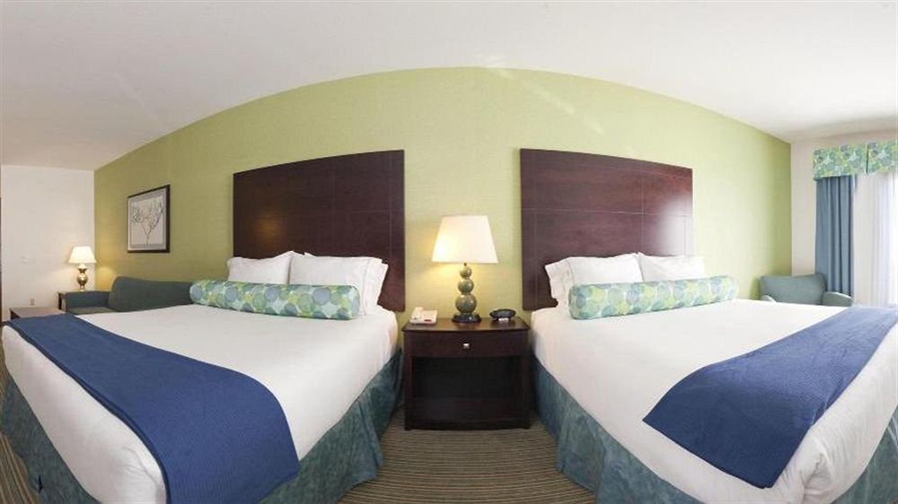 Holiday Inn Express & Suites Graham By Ihg Exterior photo